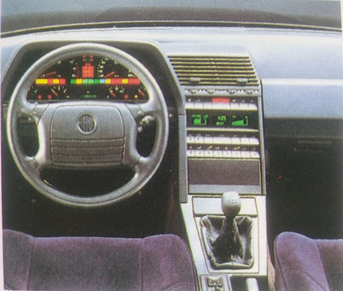 alfa romeo 164 interior painel