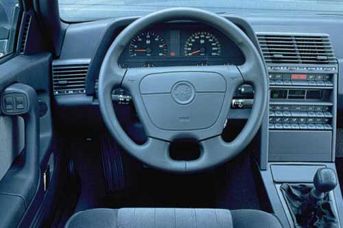 interior alfa romeo 164