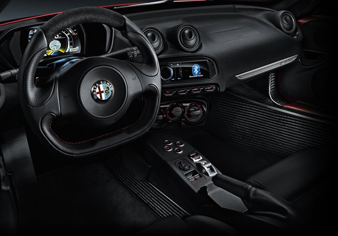 alfa romeo 4c interior