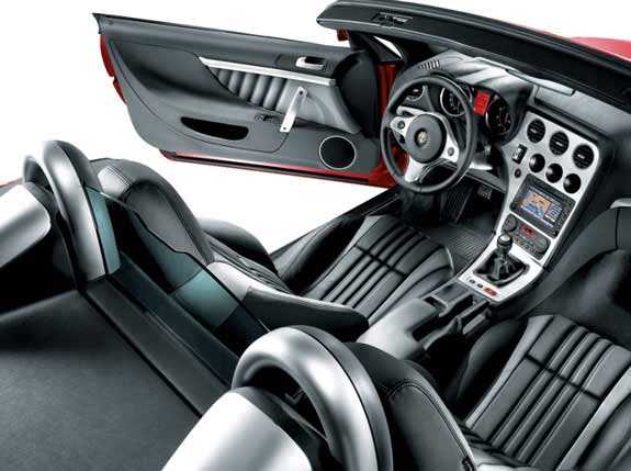 interior alfa romeo spider 2010