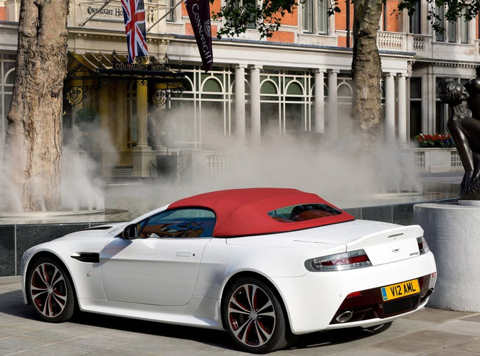 aston martin v12 vantage roadster 2013