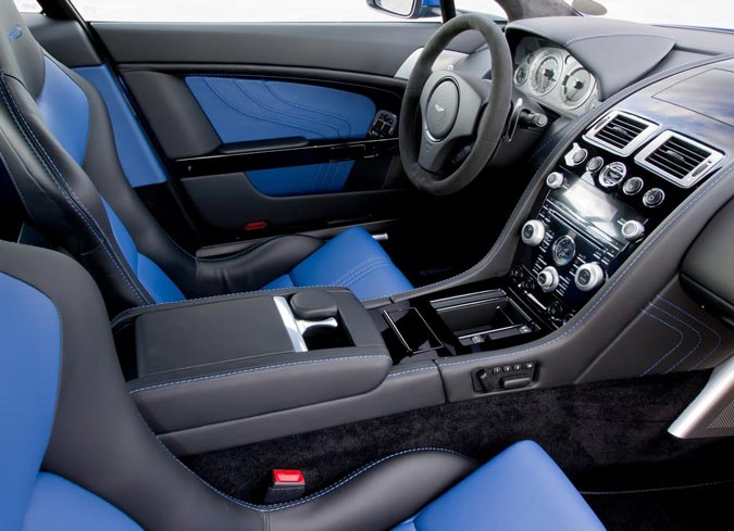 aston martin v8 vantage s interior