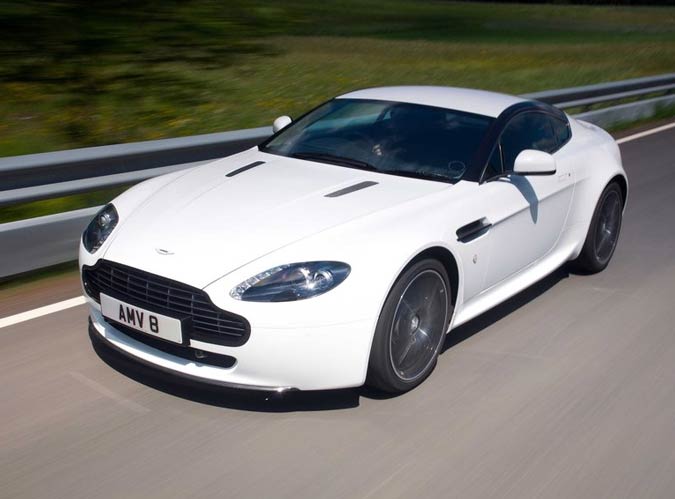 aston martin v8 vantage n420