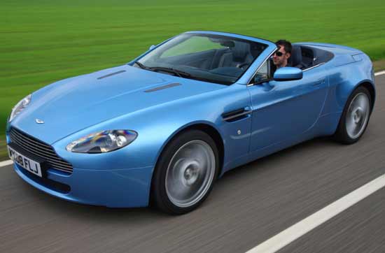 astor martin v8 vantage  2009