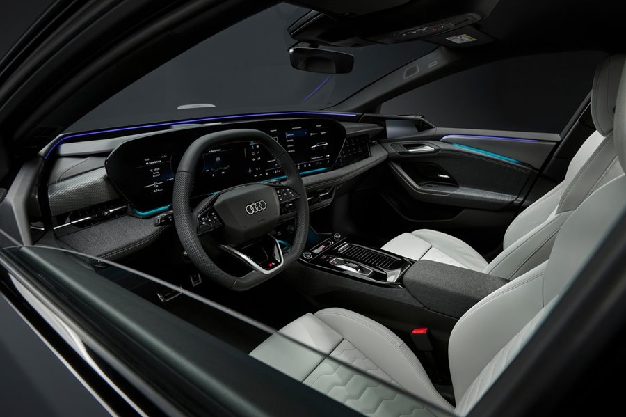 audi a6 avant e-tron interior painel