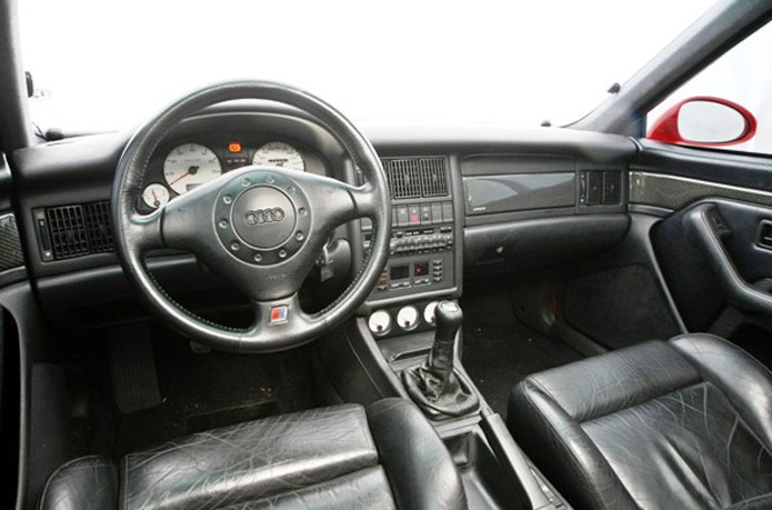 audi rs2 avant interior