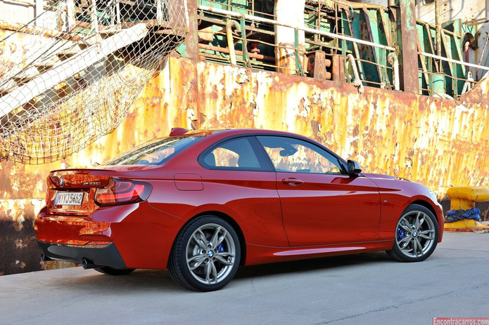 bmw m235i coupe