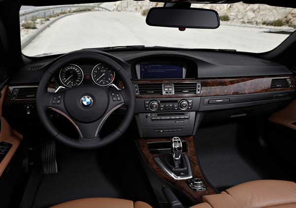 interior bmw serie 3 conversivel 2011