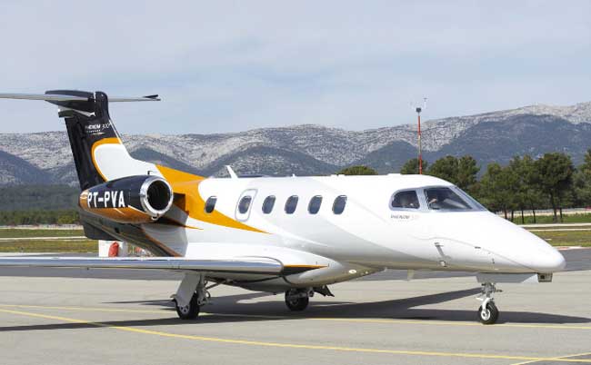 embraer phenom 300