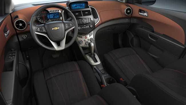 interior chevrolet aveo sedan 2011-2012