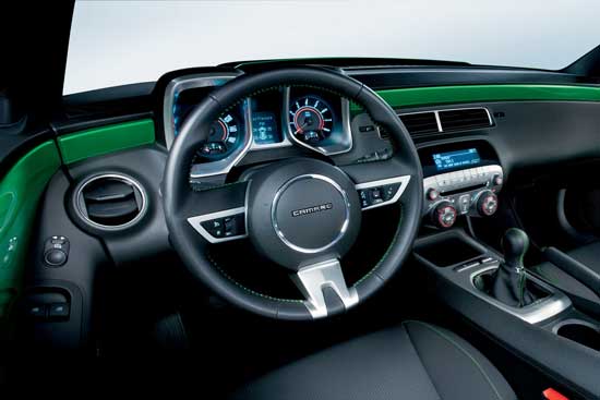 interior chevrolet camaro sinergy green