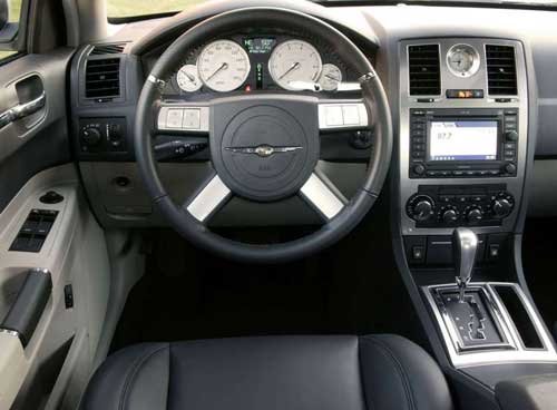 chrysler 300c srt8 dashboard