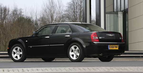 chrysler 300c 2010