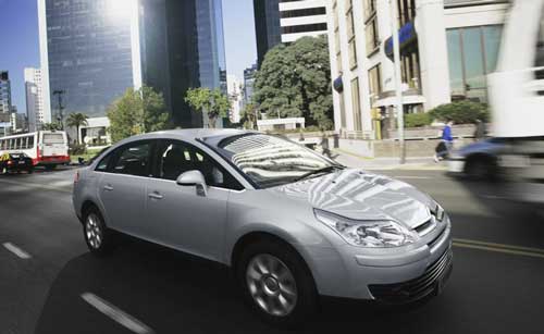 citroen C4 pallas ganha versão Flex