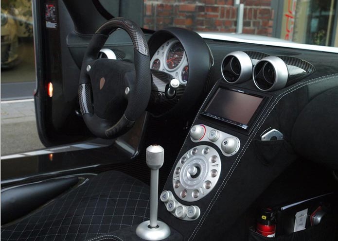 edo koenigsegg ccr interior