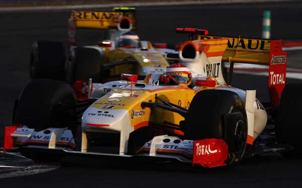 renault vende 75% de sua equipe na f1 para a genii