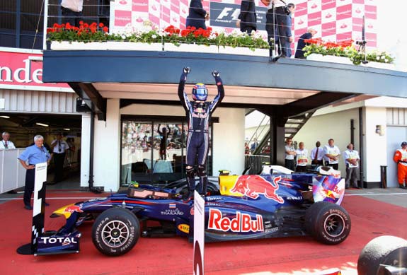 mark webber podio f1 2010 silverstone