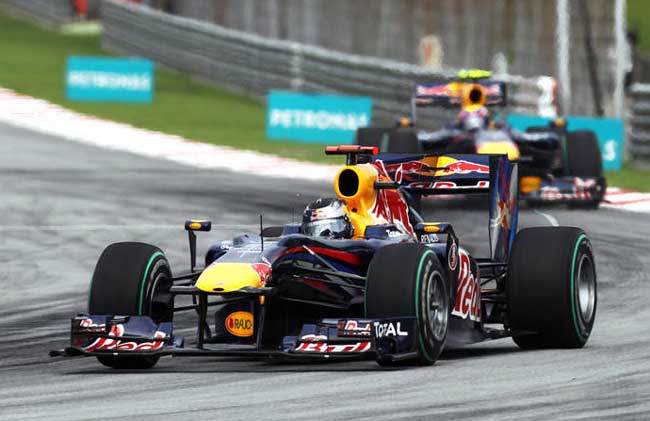 sebastian vettel e mark webber gp malasia 2010