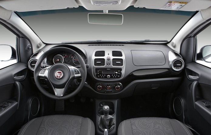 fiat grand siena 2017 interior painel