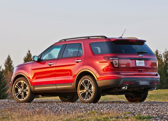 ford explorer sport 2013 traseira rear view