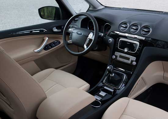 interior ford galaxy 2010