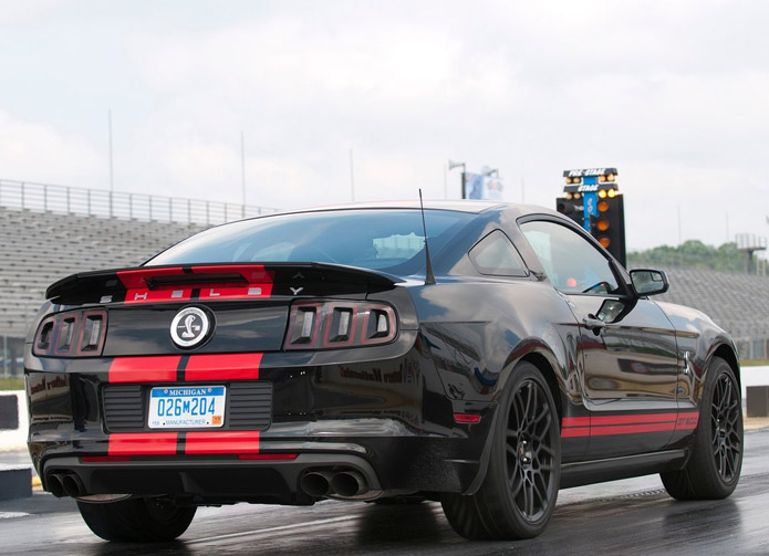 mustang shelby gt500 2013