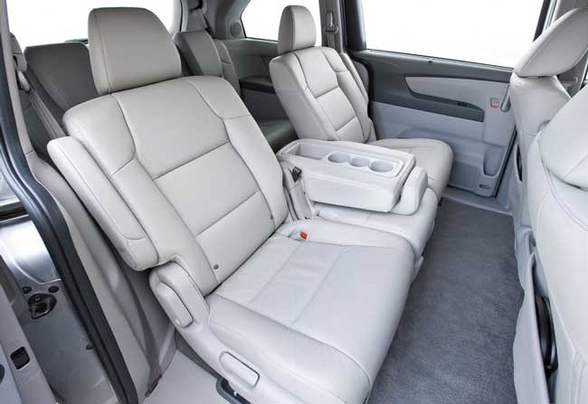 2011 honda odyssey interior rear