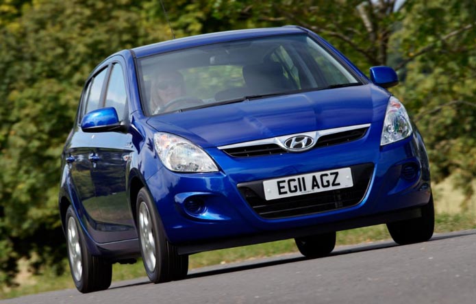 hyundai i20 blue