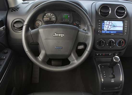 interior jeep patriot ev