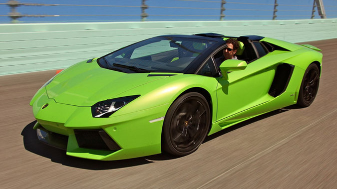 lamborghini aventador roadster