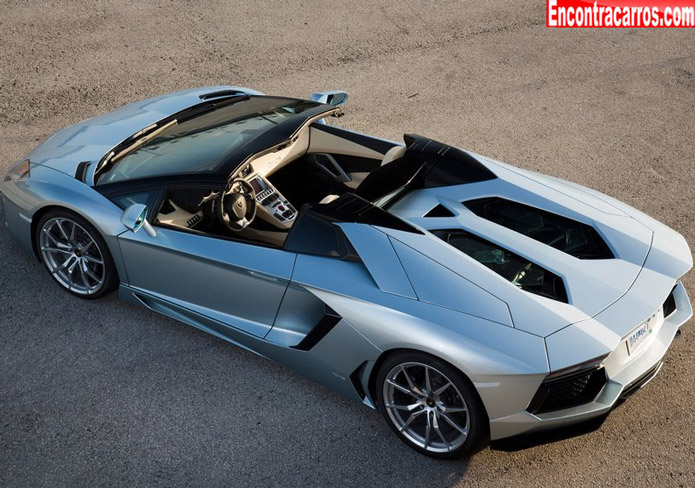 lamborghini aventador lp700-4 roadster