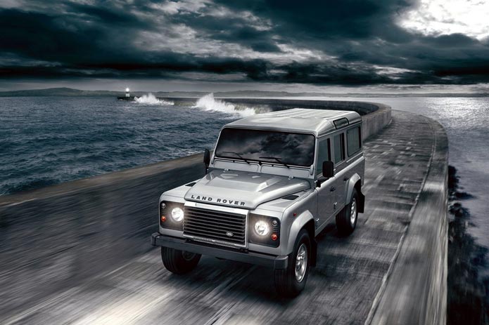 land rover defender 2012