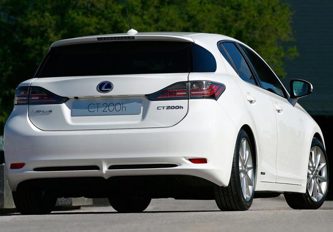 lexus ct 200h 2011