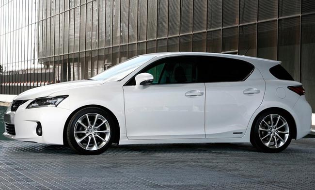 2011 lexus ct 200h