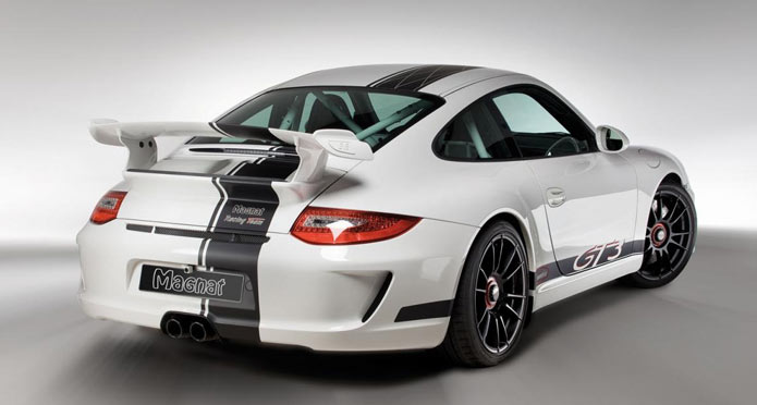 porsche 911 gt3 magnat traseira