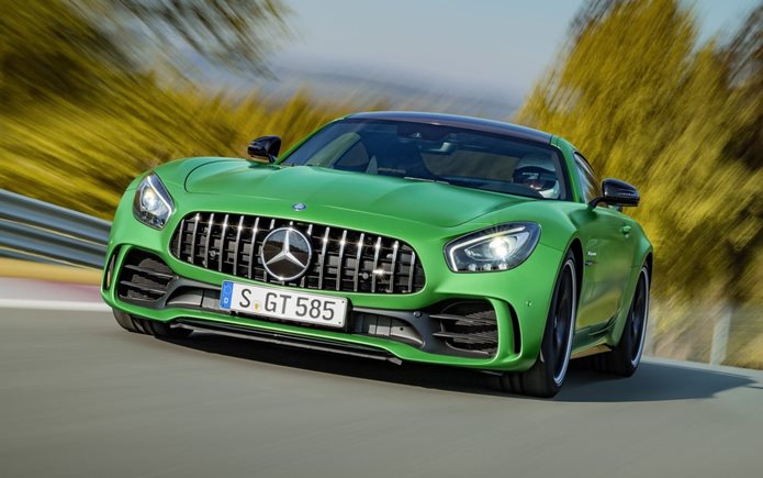 mercedes amg gt r