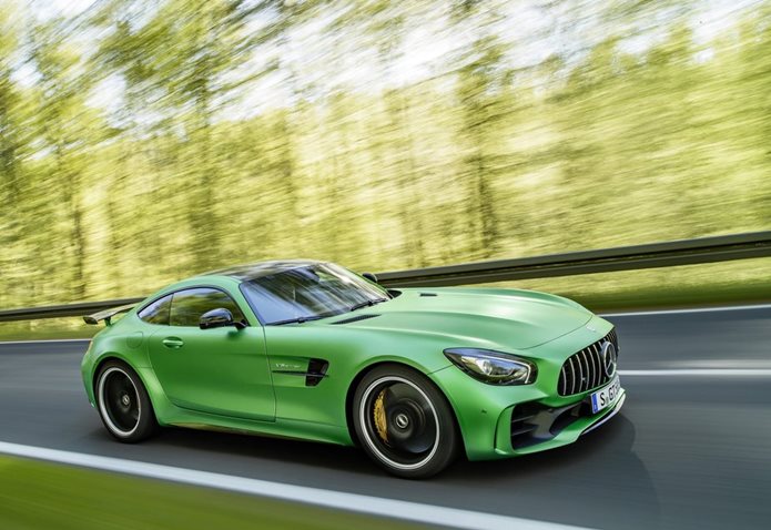 mercedes amg gt r