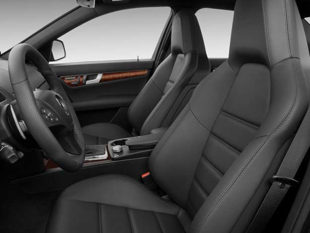 interior mercedes c 63 amg 2011 