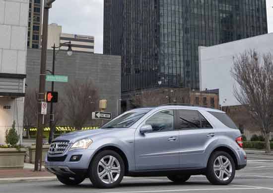 mercedes lanaça o ml 450 hybrid