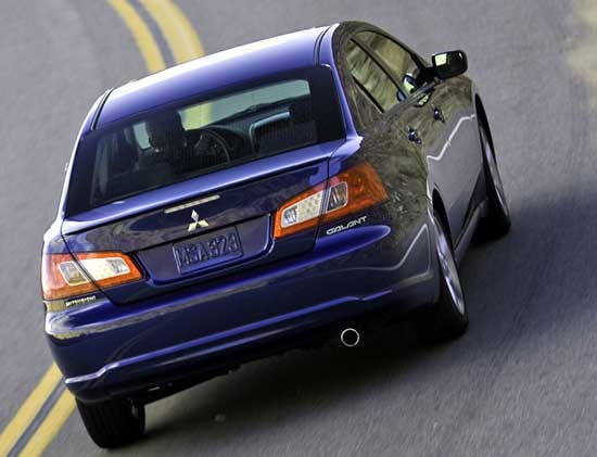 mitsubishi gallant 2010