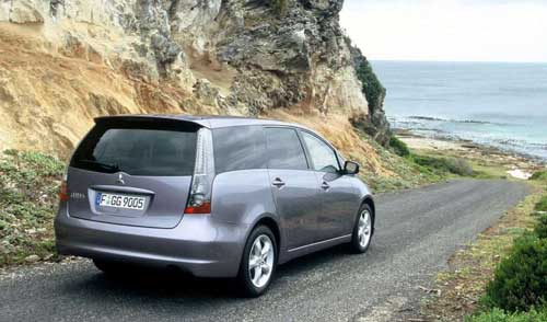 mitsubishi grandis