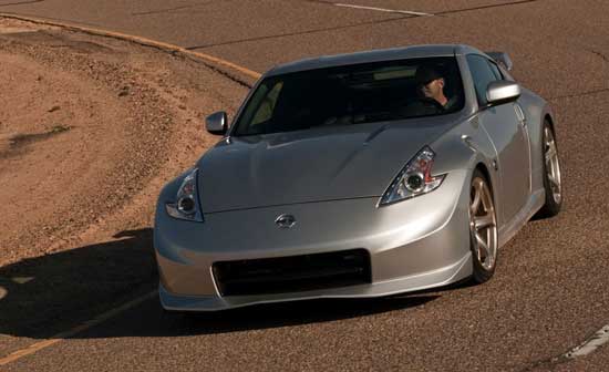 2010 nissan 370z nismo