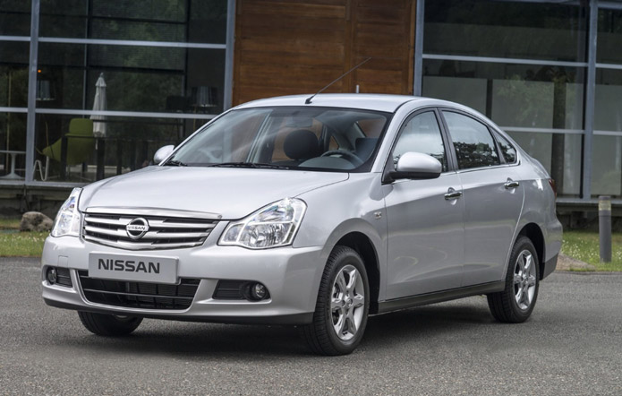 nissan almera 2013