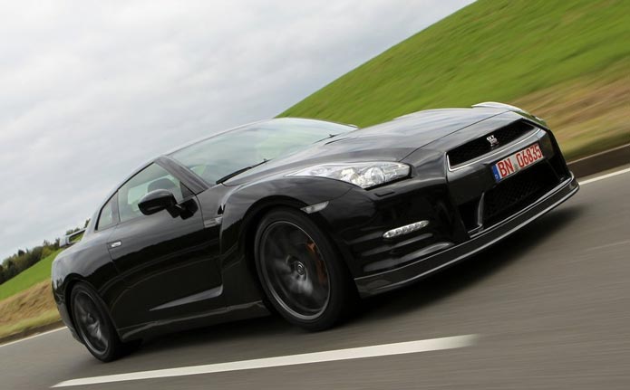 nissan gt-r 2013