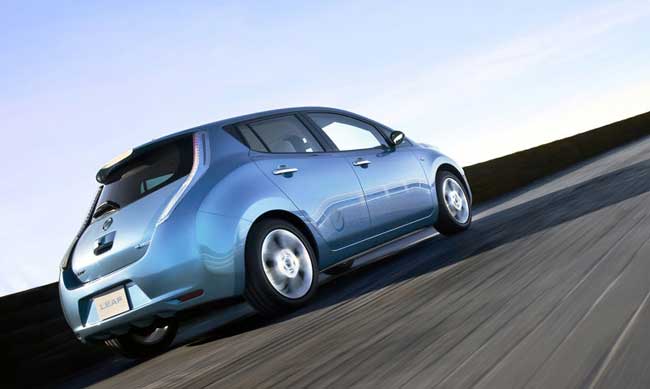 nissan leaf 2011