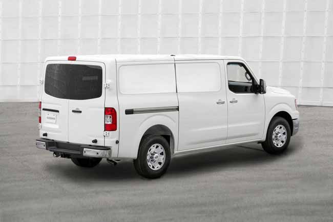 nissan nv 1500 2011