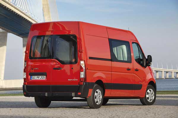 opel movano van 2010