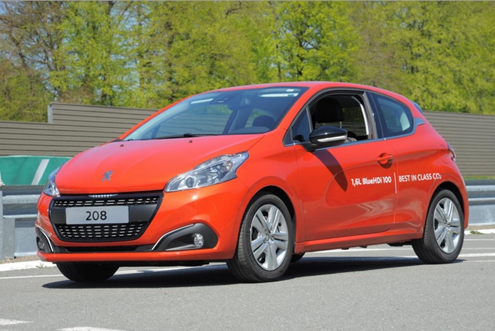 peugeot 208 BlueHDI diesel