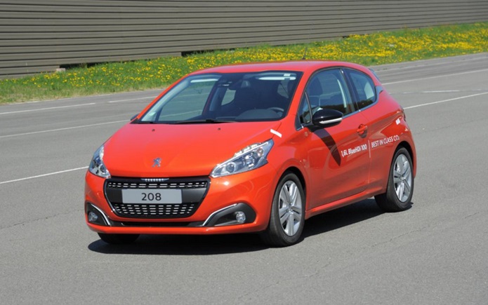 peugeot 208 BlueHDI diesel