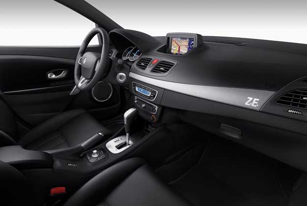 interior renault fluence z.e 2011